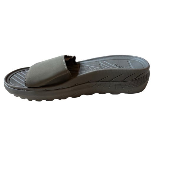 New VIONIC‎ Rejuvenate Brown Recovery Slides Size 11.5 main image 6